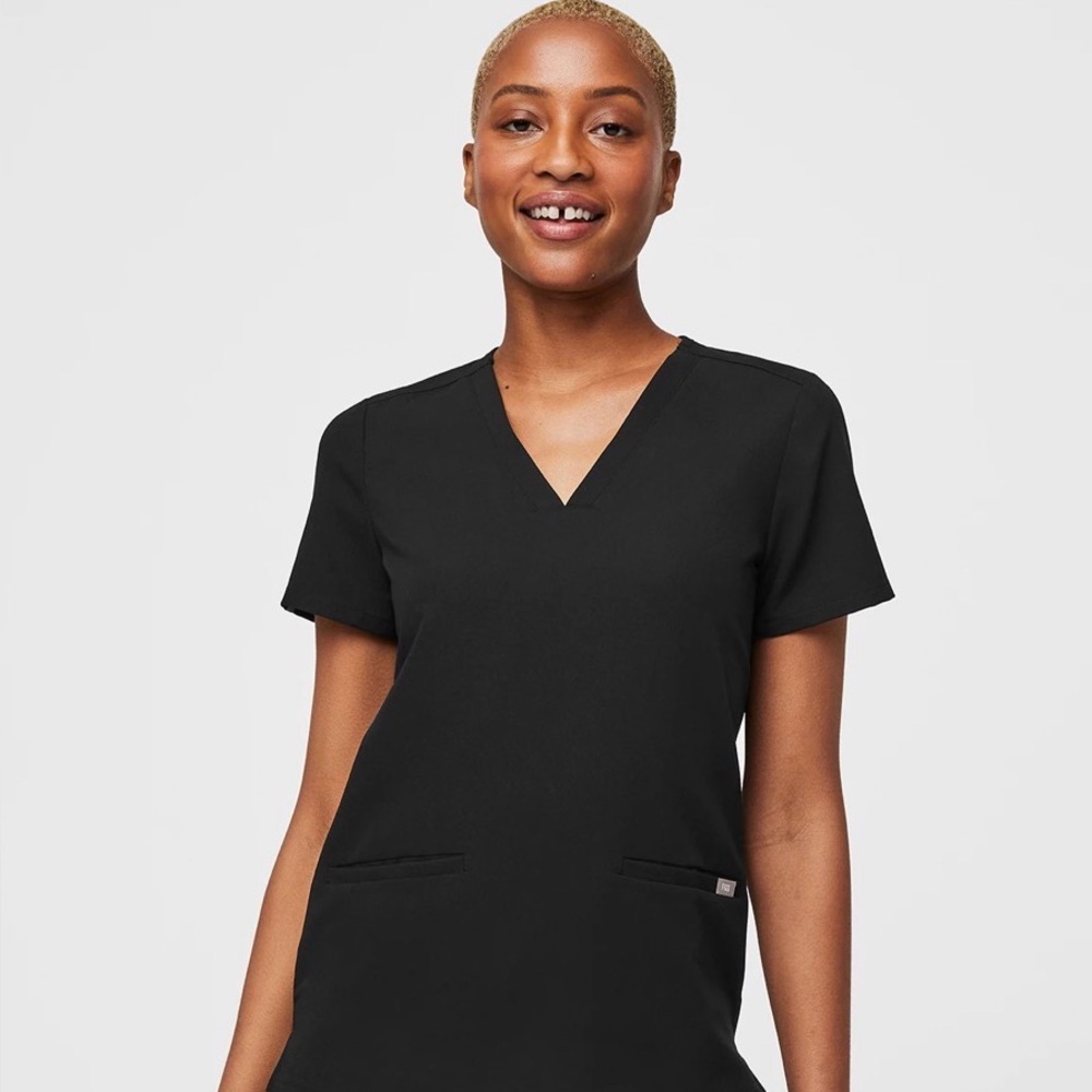 Figs Casma Black V-Neck Scrub Top Large FW1100 Three Pocket